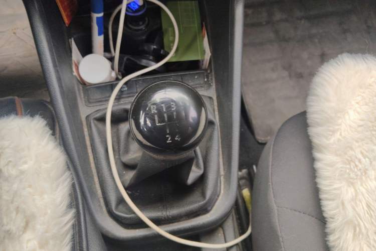 Used Volkswagen Santana 2021 1.5L Manual Fashion Edition Gear Lever