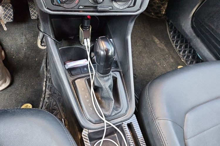 Used Volkswagen Santana 2021 1.5L Automatic Fashion Edition Gear Lever