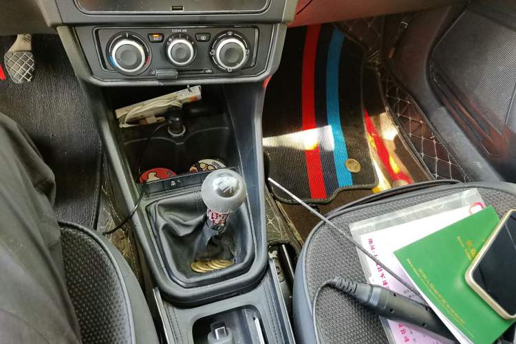 Used Volkswagen Santana 2021 1.5L Manual Fashion Edition Gear Lever