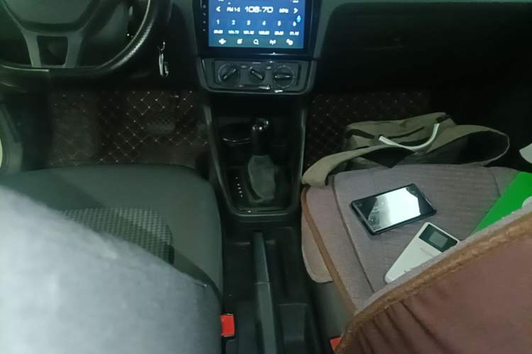 Used Volkswagen Santana 2021 1.5L Automatic Fashion Edition Gear Lever