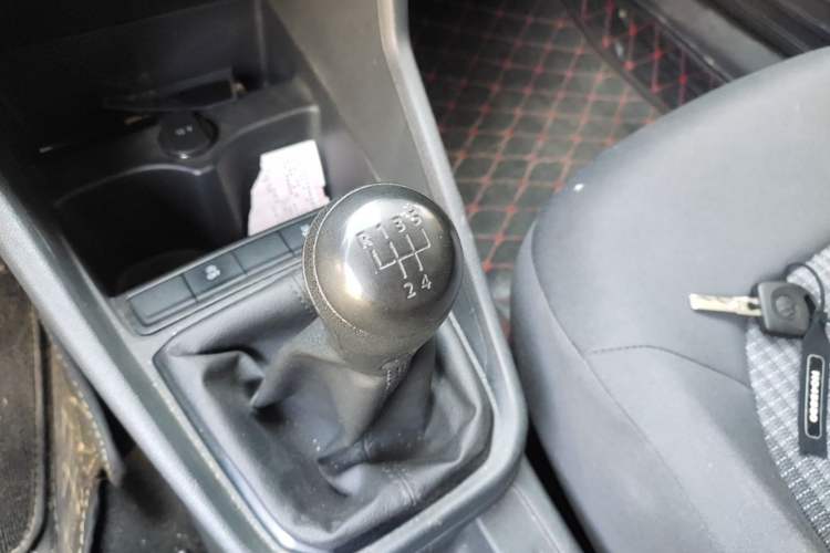 Used Volkswagen Santana 2021 1.5L Manual Fashion Edition Gear Lever