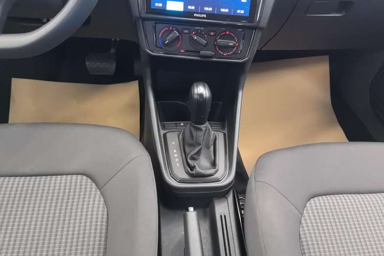 Used Volkswagen Santana 2021 1.5L Automatic Fashion Edition Gear Lever
