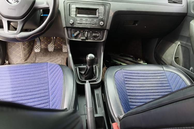 Used Volkswagen Santana 2021 1.5L Manual Fashion Edition Gear Lever
