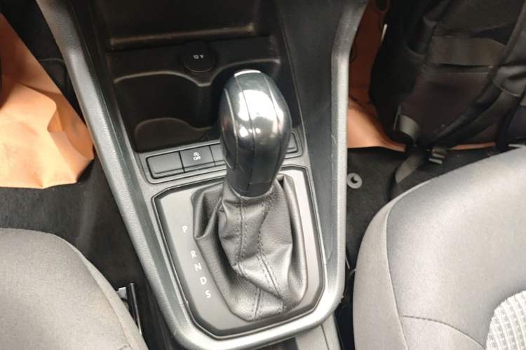 Used Volkswagen Santana 2021 1.5L Automatic Fashion Edition Gear Lever