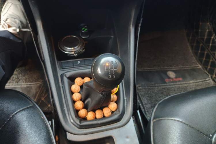 Used Volkswagen Santana 2021 1.5L Manual Fashion Edition Gear Lever