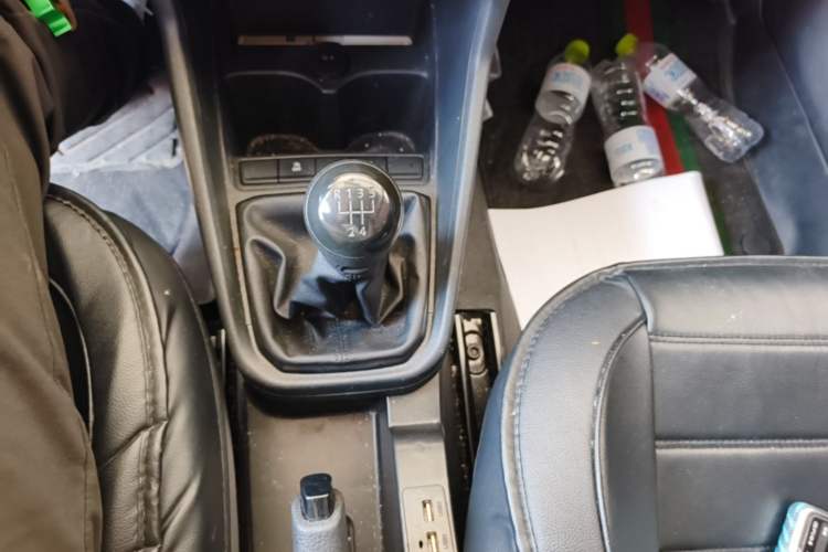 Used Volkswagen Santana 2021 1.5L Manual Fashion Edition Gear Lever