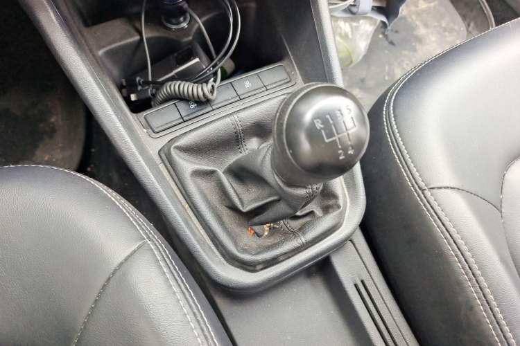Used Volkswagen Santana 2021 1.5L Manual Fashion Edition Gear Lever