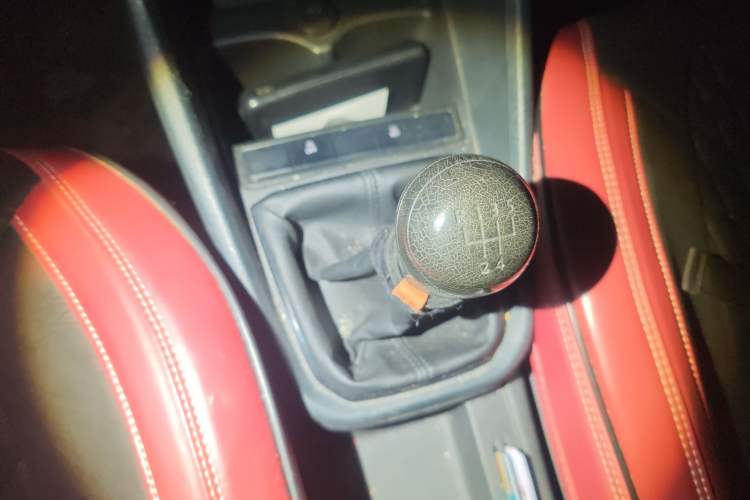 Used Volkswagen Santana 2021 1.5L Manual Fashion Edition Gear Lever