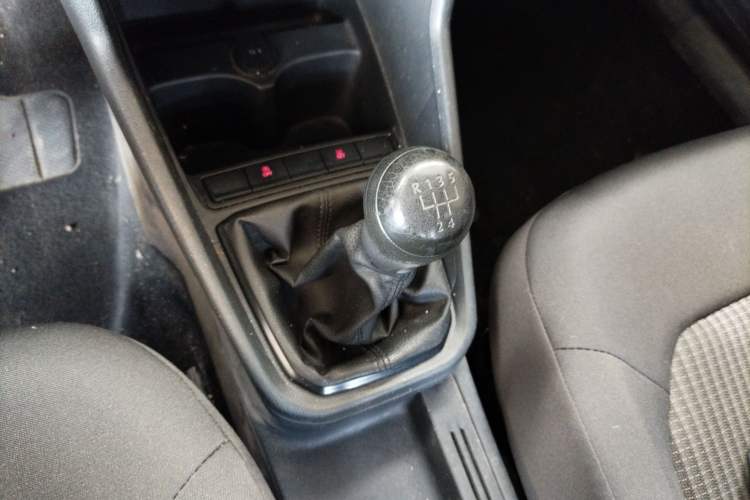 Used Volkswagen Santana 2021 1.5L Manual Fashion Edition Gear Lever