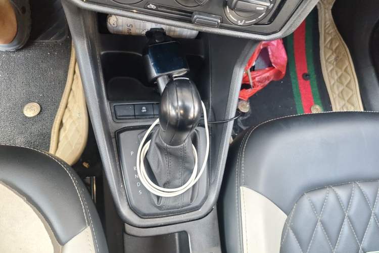Used Volkswagen Santana 2021 1.5L Automatic Fashion Edition Gear Lever