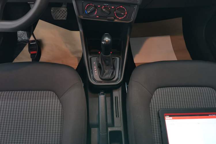 Used Volkswagen Santana 2021 1.5L Automatic Fashion Edition Gear Lever