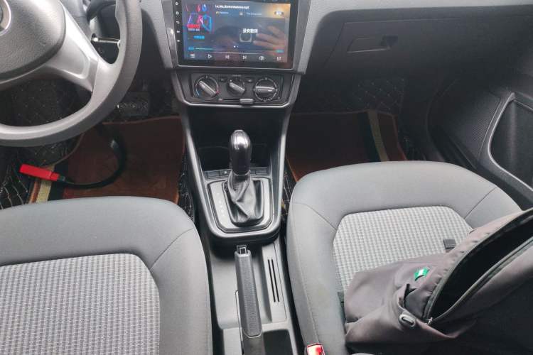 Used Volkswagen Santana 2021 1.5L Automatic Fashion Edition Gear Lever