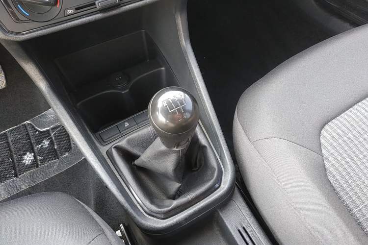 Used Volkswagen Santana 2021 1.5L Manual Fashion Edition Gear Lever