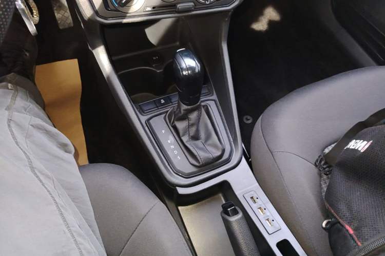 Used Volkswagen Santana 2021 1.5L Automatic Fashion Edition Gear Lever