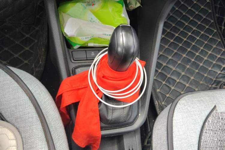 Used Volkswagen Santana 2021 1.5L Automatic Fashion Edition Gear Lever