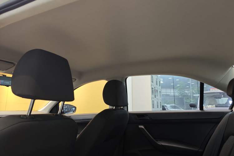 Used Volkswagen Santana 2021 1.5L Automatic Fashion Edition Headliner