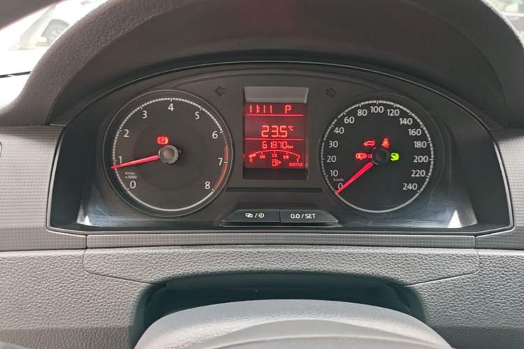 Used Volkswagen Santana 2021 1.5L Automatic Fashion Edition Instrument Cluster