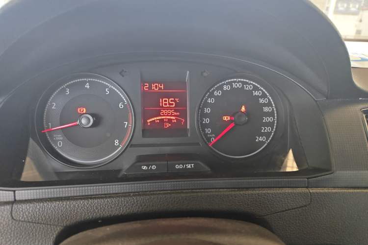 Used Volkswagen Santana 2021 1.5L Manual Fashion Edition Instrument Cluster