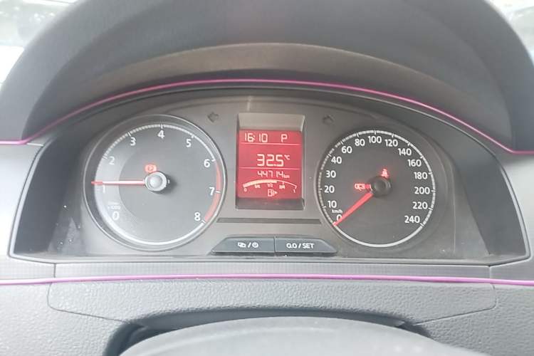 Used Volkswagen Santana 2021 1.5L Automatic Fashion Edition Instrument Cluster