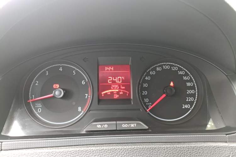 Used Volkswagen Santana 2021 1.5L Manual Fashion Edition Instrument Cluster