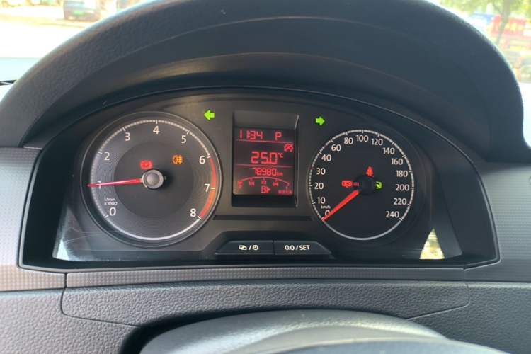 Used Volkswagen Santana 2021 1.5L Automatic Fashion Edition Instrument Cluster