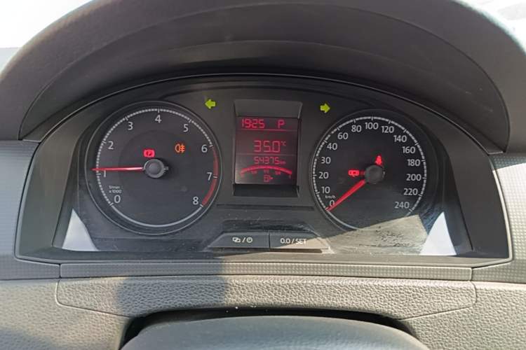 Used Volkswagen Santana 2021 1.5L Automatic Fashion Edition Instrument Cluster
