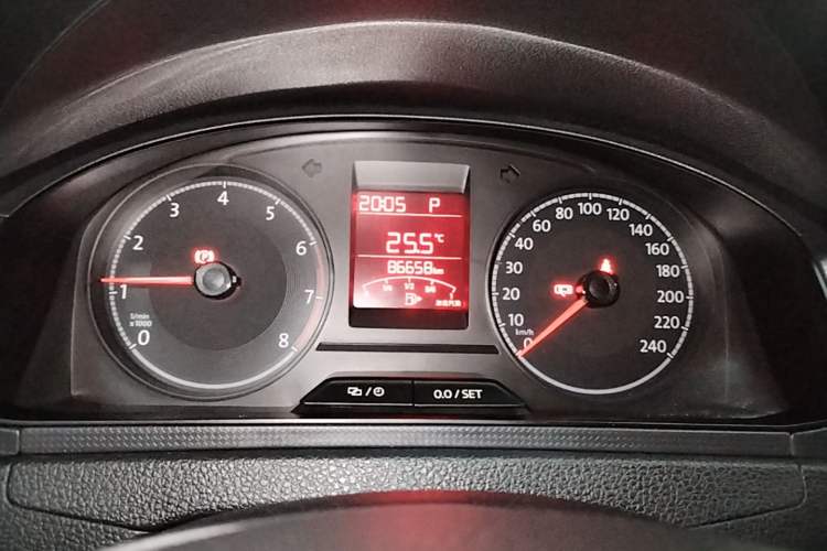 Used Volkswagen Santana 2021 1.5L Automatic Fashion Edition Instrument Cluster