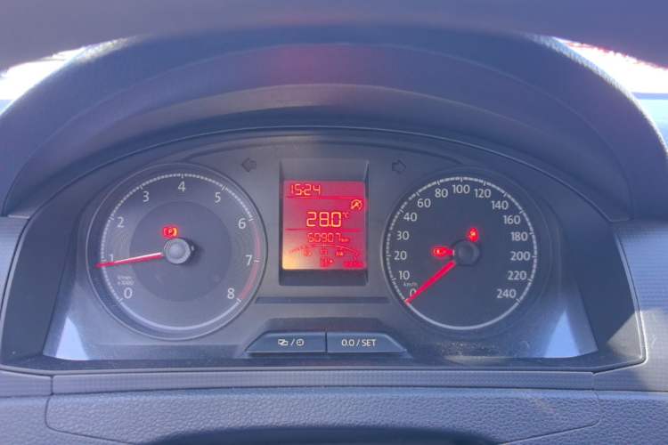 Used Volkswagen Santana 2021 1.5L Manual Fashion Edition Instrument Cluster