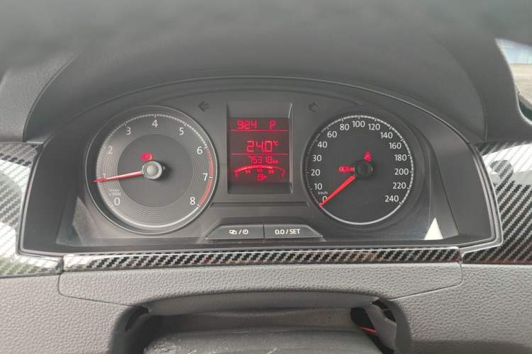 Used Volkswagen Santana 2021 1.5L Automatic Fashion Edition Instrument Cluster