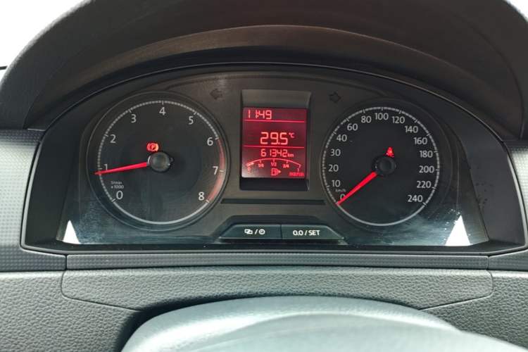 Used Volkswagen Santana 2021 1.5L Manual Fashion Edition Instrument Cluster
