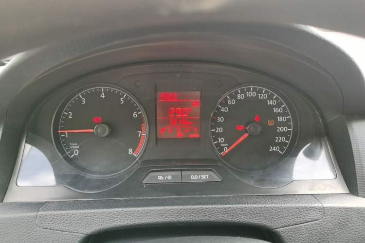 Used Volkswagen Santana 2021 1.5L Manual Fashion Edition Instrument Cluster