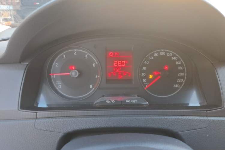 Used Volkswagen Santana 2021 1.5L Manual Fashion Edition Instrument Cluster