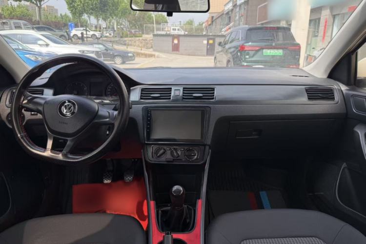 Used Volkswagen Santana 2021 1.5L Manual Fashion Edition Interior 1