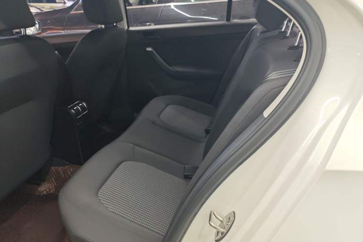 Used Volkswagen Santana 2021 1.5L Automatic Fashion Edition Interior 1