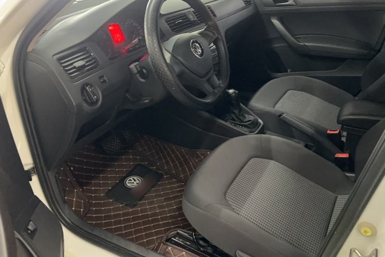 Used Volkswagen Santana 2021 1.5L Automatic Fashion Edition Interior 1