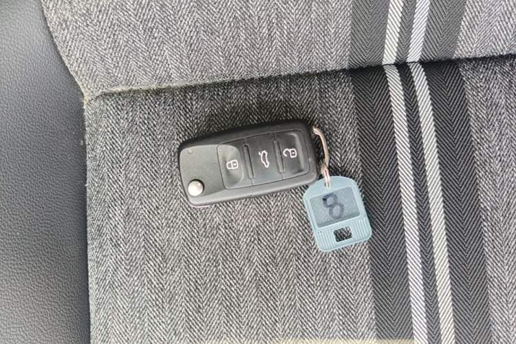 Used Volkswagen Santana 2021 1.5L Automatic Comfort Edition Interior 1