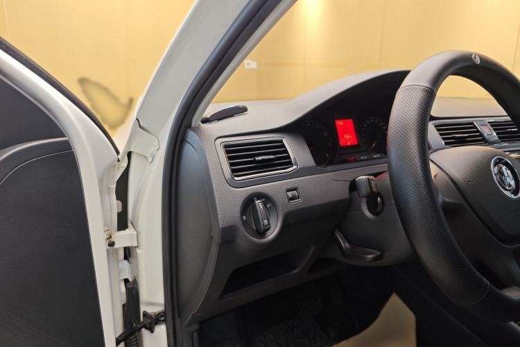 Used Volkswagen Santana 2021 1.5L Automatic Fashion Edition Interior 10