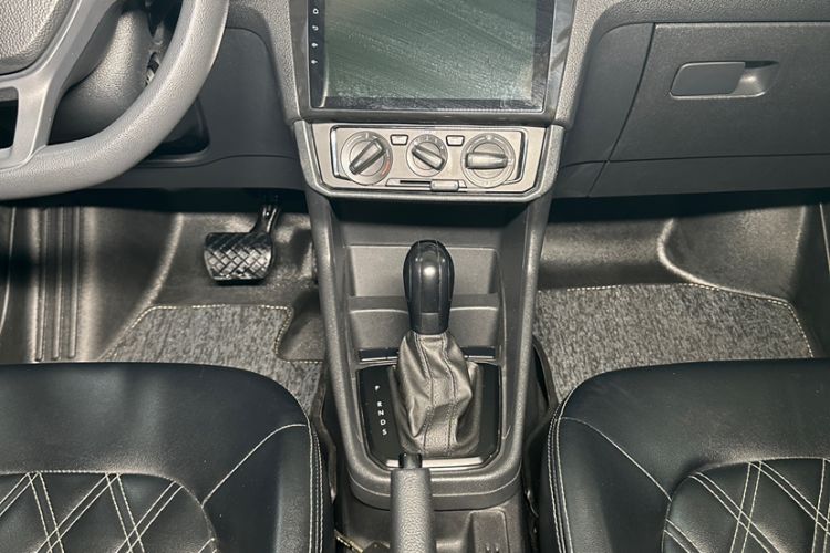 Used Volkswagen Santana 2021 1.5L Automatic Fashion Edition Interior 11