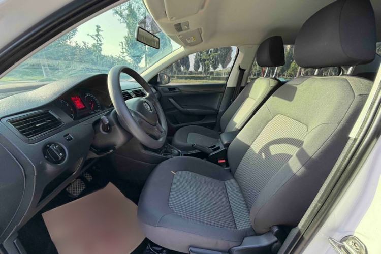 Used Volkswagen Santana 2021 1.5L Automatic Fashion Edition Interior 2