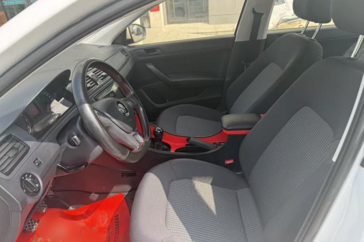 Used Volkswagen Santana 2021 1.5L Manual Fashion Edition Interior 2