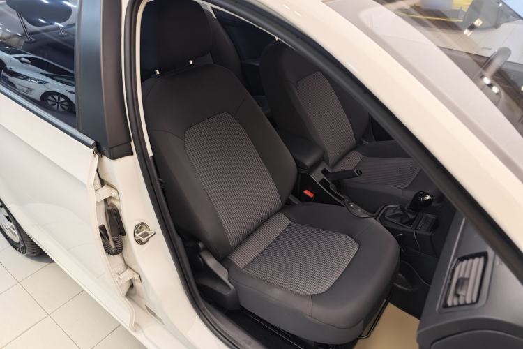 Used Volkswagen Santana 2021 1.5L Automatic Fashion Edition Interior 2