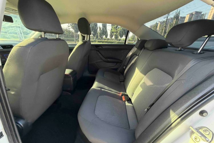Used Volkswagen Santana 2021 1.5L Automatic Fashion Edition Interior 3