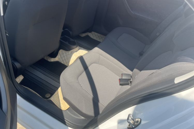 Used Volkswagen Santana 2021 1.5L Automatic Fashion Edition Interior 3