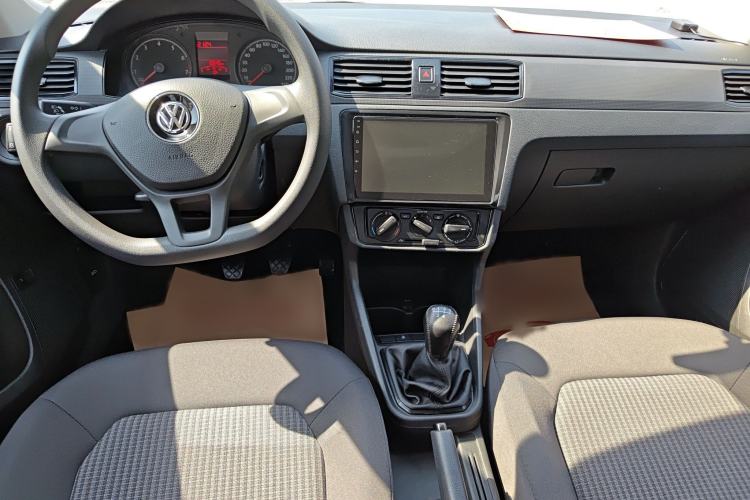 Used Volkswagen Santana 2021 1.5L Manual Fashion Edition Interior 4
