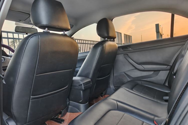 Used Volkswagen Santana 2021 1.5L Manual Fashion Edition Interior 4