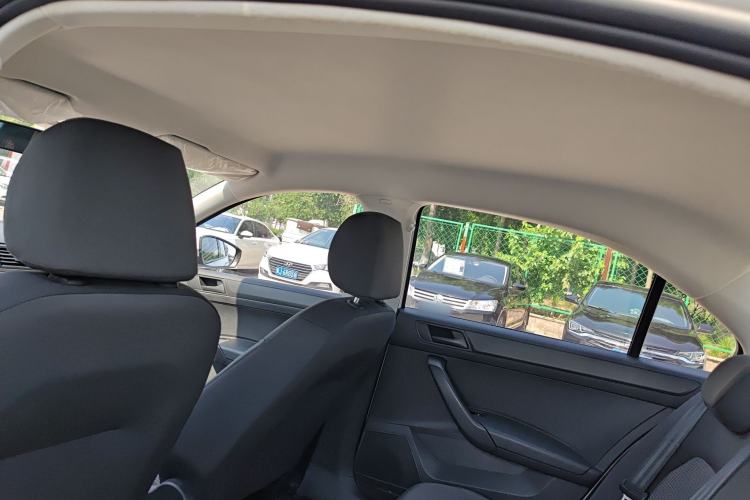 Used Volkswagen Santana 2021 1.5L Manual Fashion Edition Interior 5