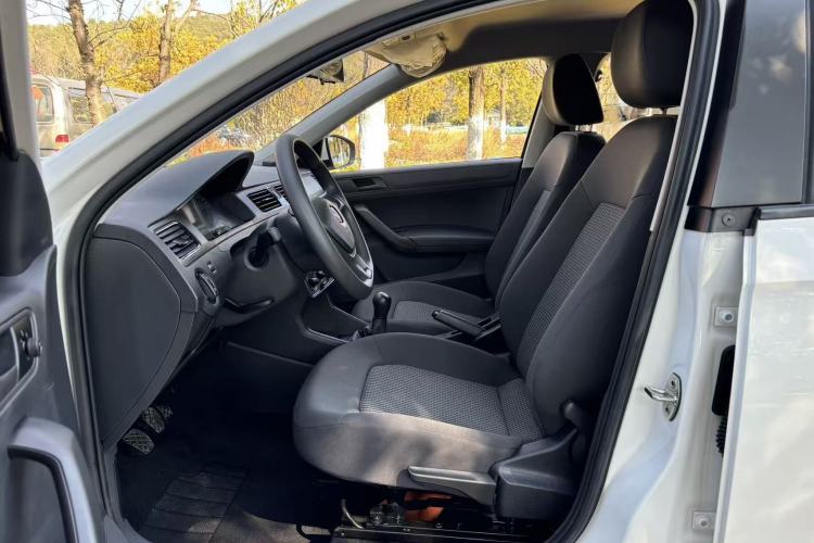 Used Volkswagen Santana 2021 1.5L Manual Fashion Edition Interior 5