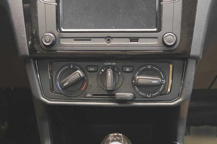 Used Volkswagen Santana 2021 1.5L Automatic Fashion Edition Interior 5