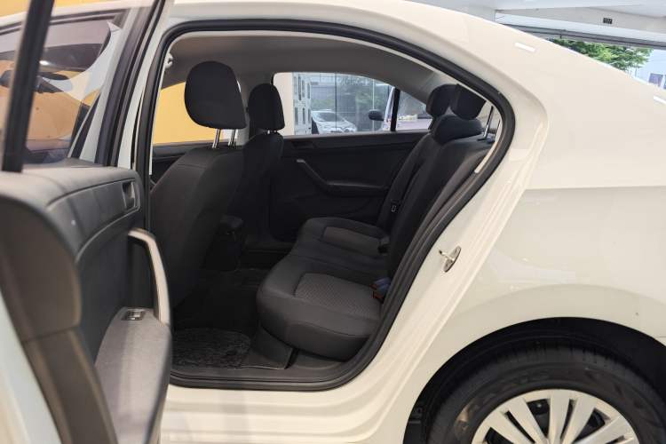 Used Volkswagen Santana 2021 1.5L Automatic Fashion Edition Interior 7