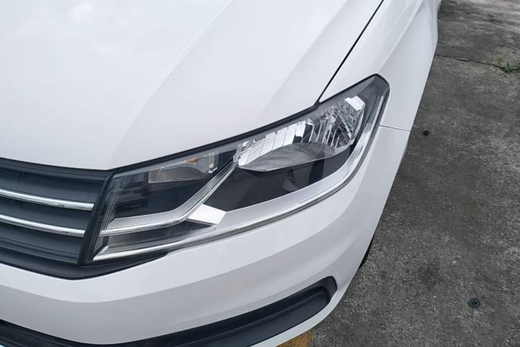 Used Volkswagen Santana 2021 1.5L Manual Fashion Edition Left Front Headlight